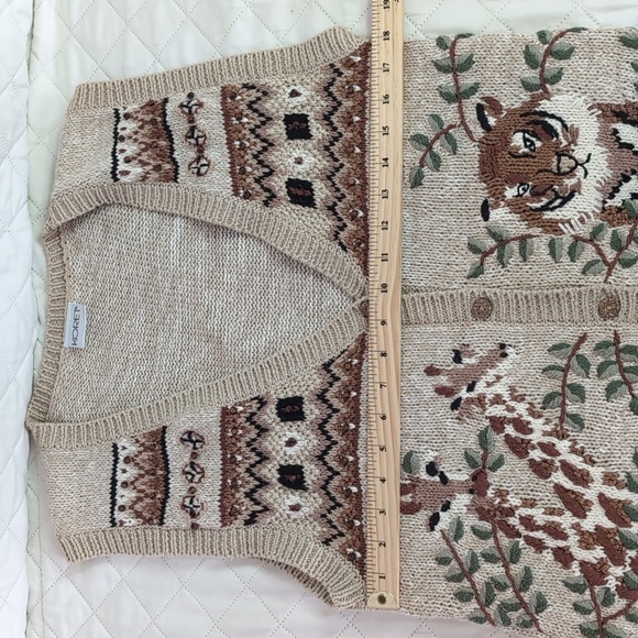 Koret Woman's Knitted Safari Animal Design Button Down Vest,Size S(8-10). - Picture 10 of 10